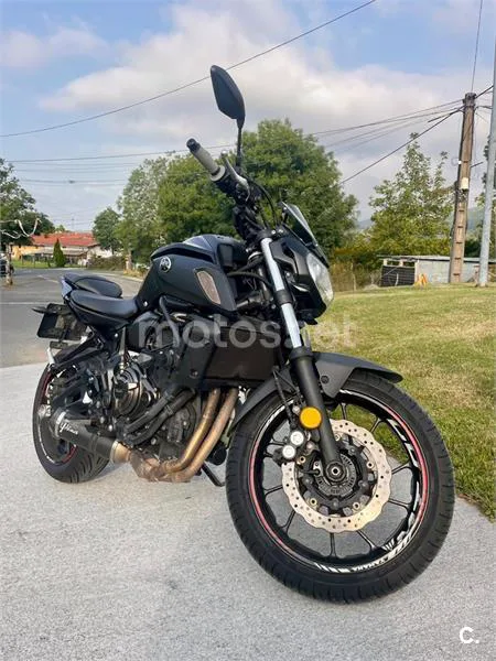 Yamaha MT-07 - Vista 1
