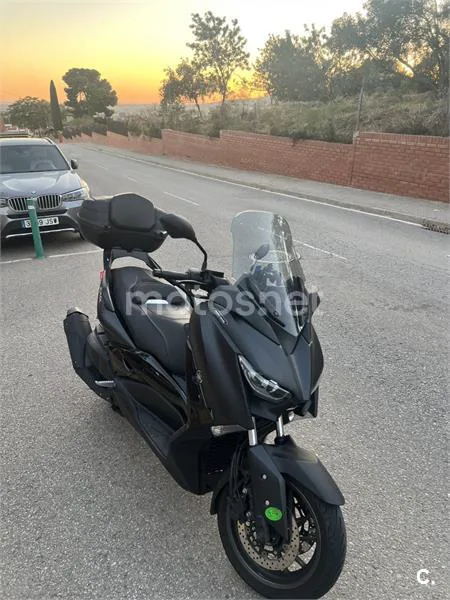 Yamaha XMAX 400 - Vista 1