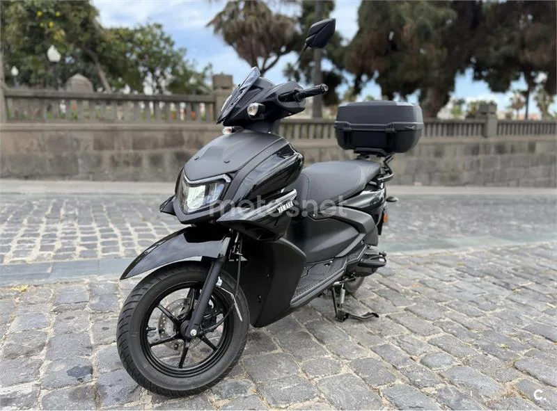 Yamaha D'elight - Vista 1