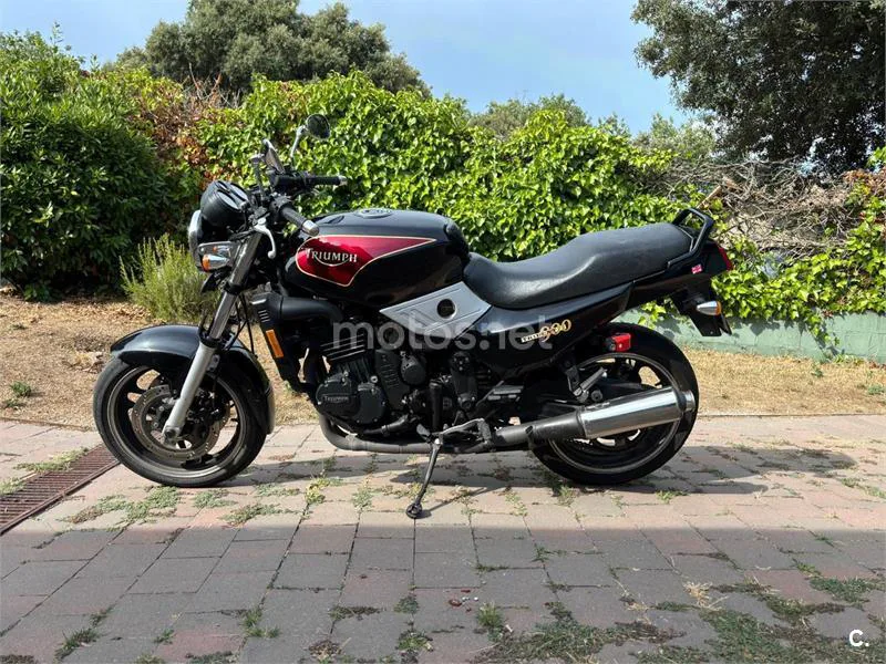 Triumph Trident 900 - Vista 1