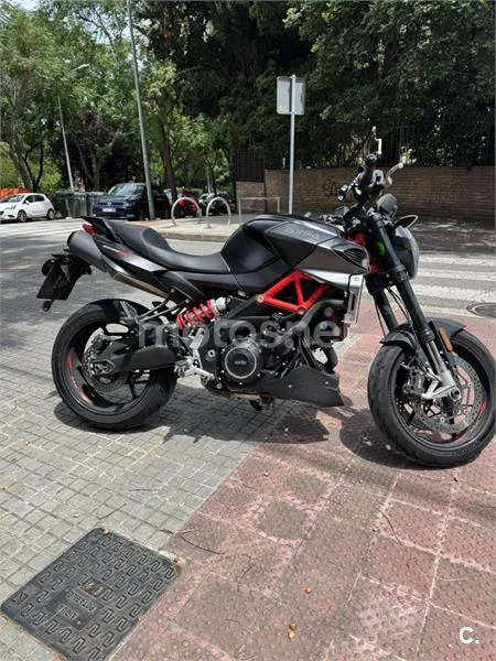Aprilia Shiver 900 - Vista 1