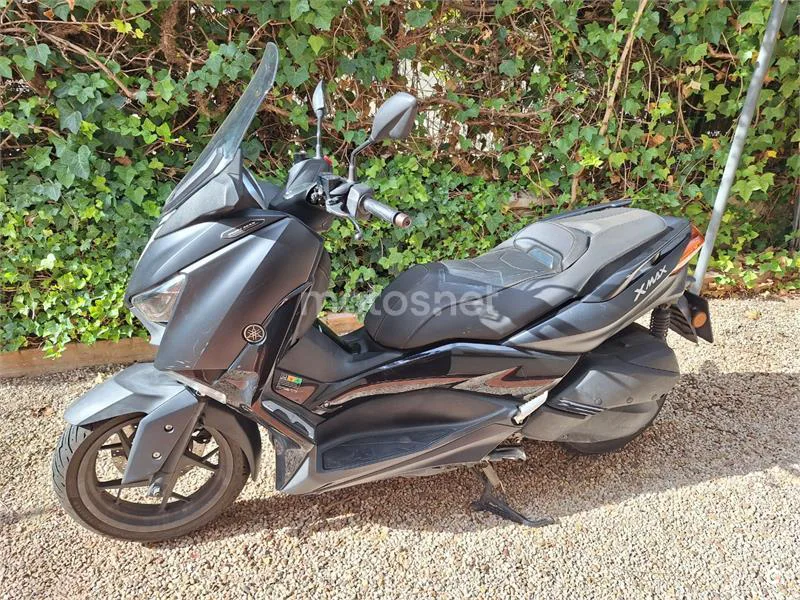 Yamaha XMAX 300 3800 € 2019 Sevilla - 1