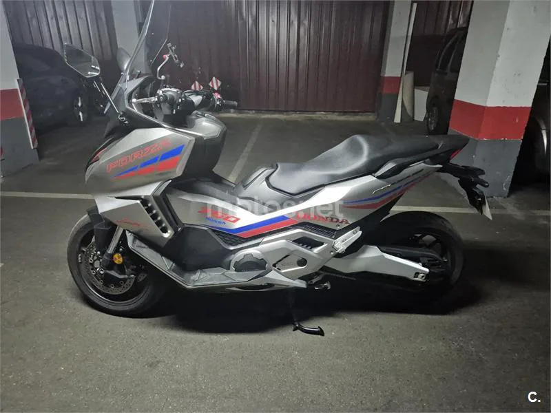Honda Forza 750 - Vista 1