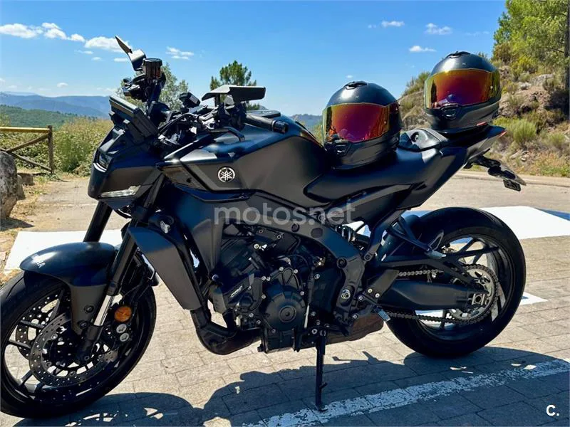 Yamaha MT-09 - Vista 1