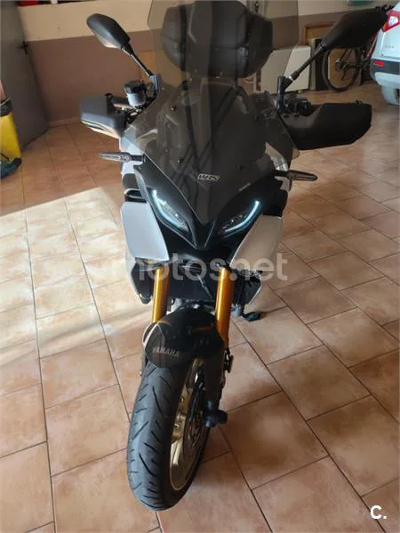 Yamaha Tracer 9 - Vista 1