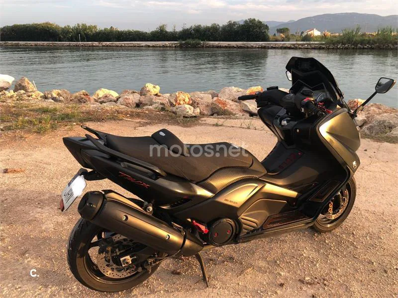 Yamaha TMAX 530 - Vista 1