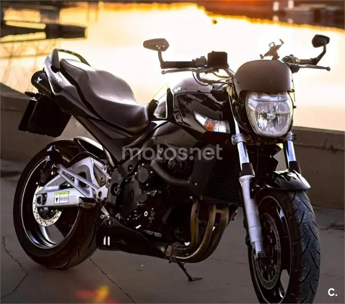 Suzuki GSR600 - Vista 1