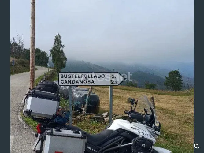 Triumph Tiger 800 XRT 6500 € 2020 Toledo - 1