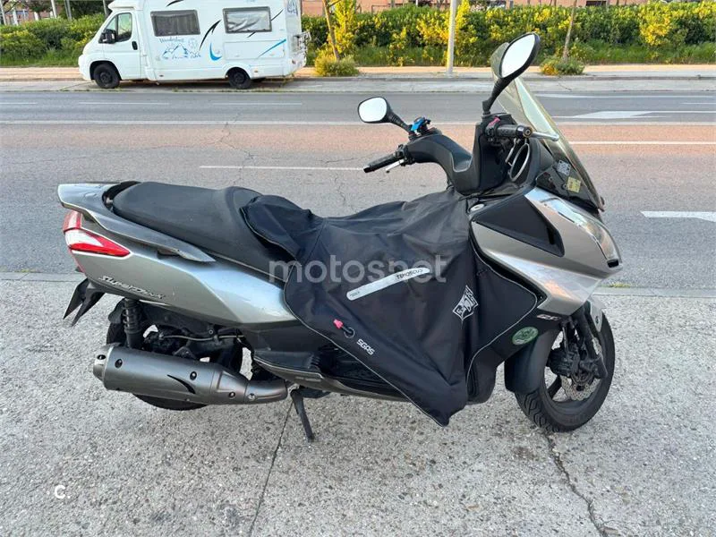 Kymco Super Dink 125 2200 € 2016 Madrid - 1