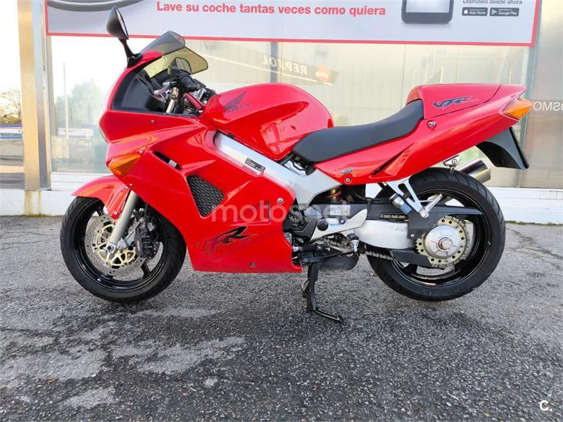 Honda VFR800F 4100 € 2000 Madrid - 1