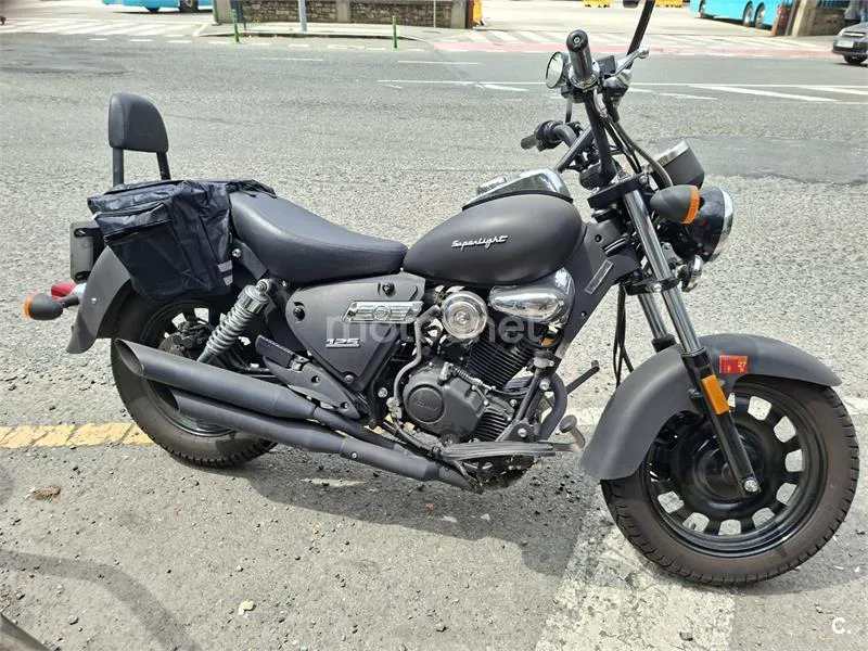 Keeway Superlight 125 - Vista 1