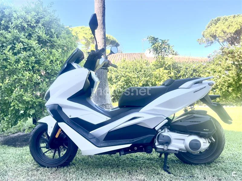 Keeway Vieste 300 2500 € 2022 Cádiz - 1