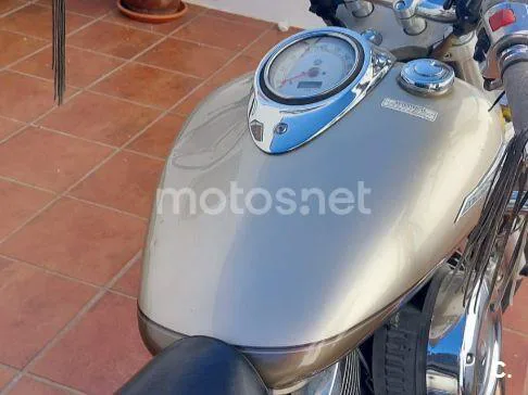 Yamaha XVS1100 Drag Star 5750 € 2003 Sevilla - 1