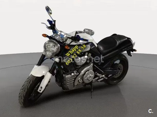Yamaha MT-01 2000 € 2005 Valencia - 1