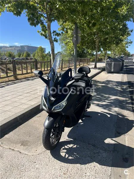 Honda Forza 125 - Vista 1
