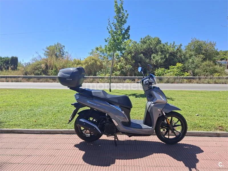 SYM Symphony ST 125 2400 € 2025 Barcelona - 1