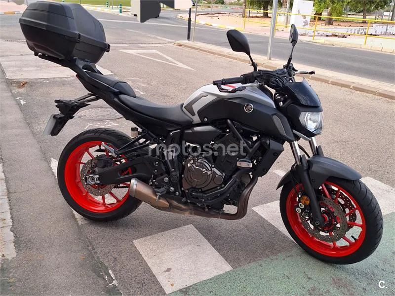 Yamaha MT-07 - Vista 1