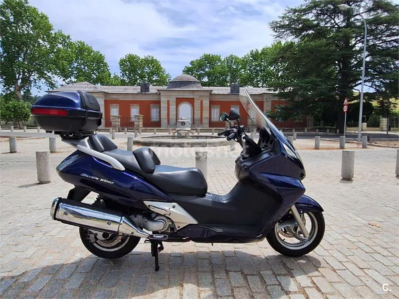 Honda Silver Wing 600 - Vista 1