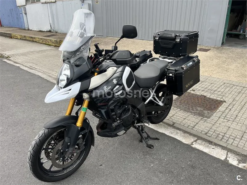 Suzuki V-Strom 1000 6350 € 2014 Araba - 1