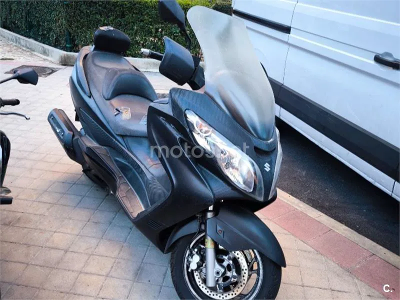 Suzuki Burgman 400 - Vista 1