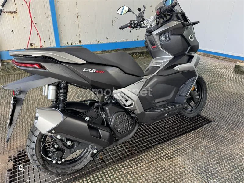 Voge SR1 ADV 125 - Vista 1