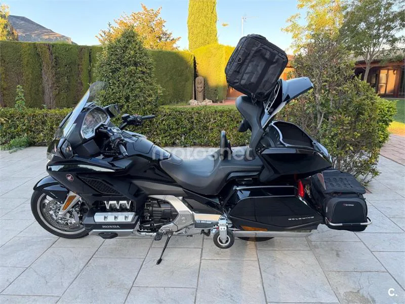 Honda Gold Wing 28.900 € 2018 Zaragoza - 1