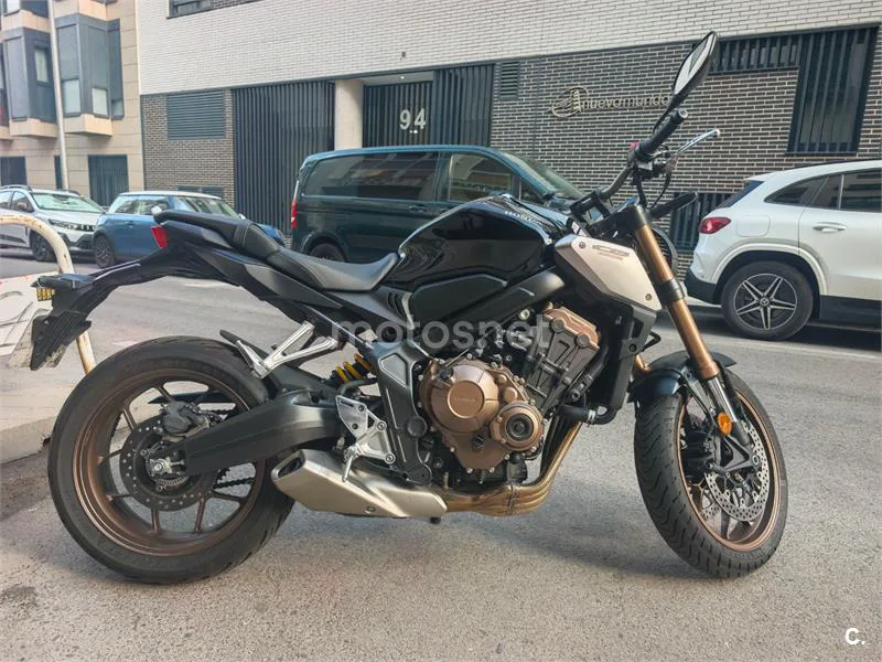 Honda CB650R - Vista 1