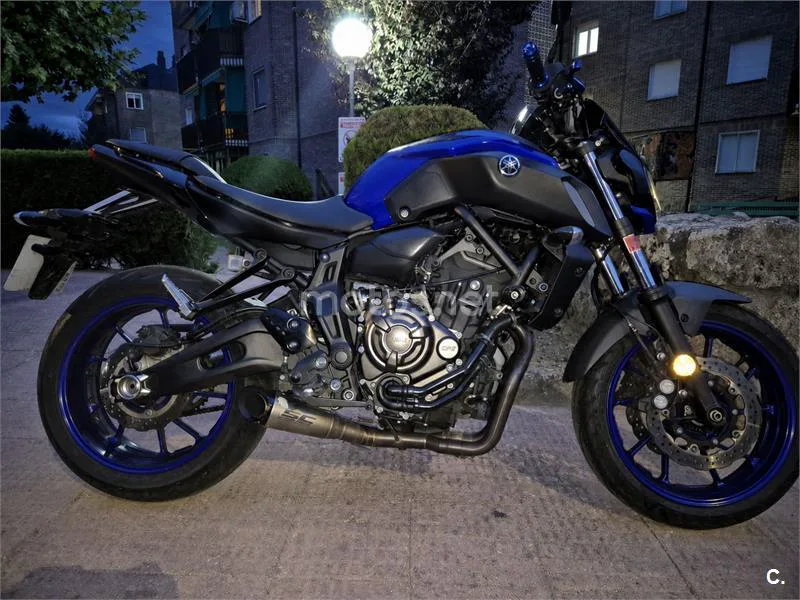 Yamaha MT-07 4999 € 2019 Madrid - 1