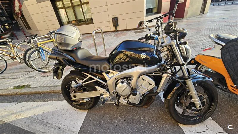 Yamaha FZ6 - Vista 1