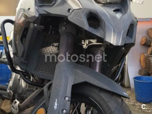 Benelli TRK 502 - Vista 1