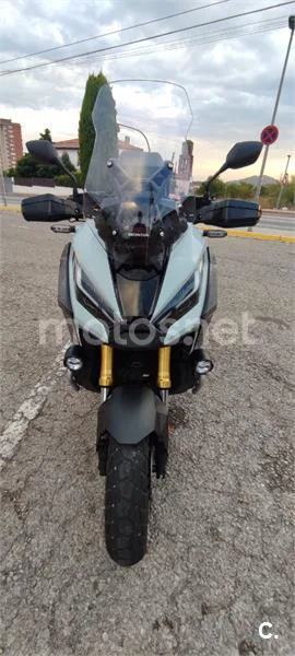 Honda X-ADV - Vista 1
