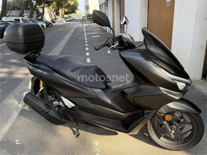 Honda PCX125 - Vista 1