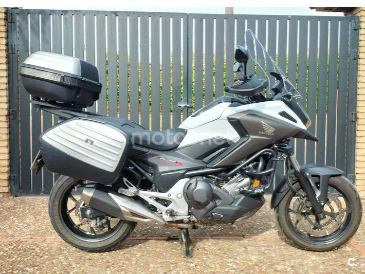 Honda NC750X - Vista 1