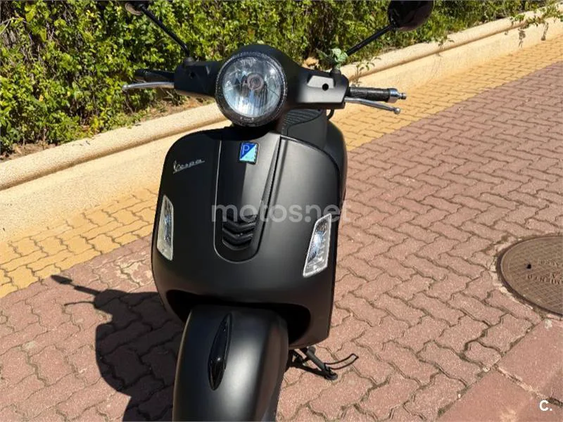 Vespa GTS Super 125 4900 € 2020 Zaragoza - 1