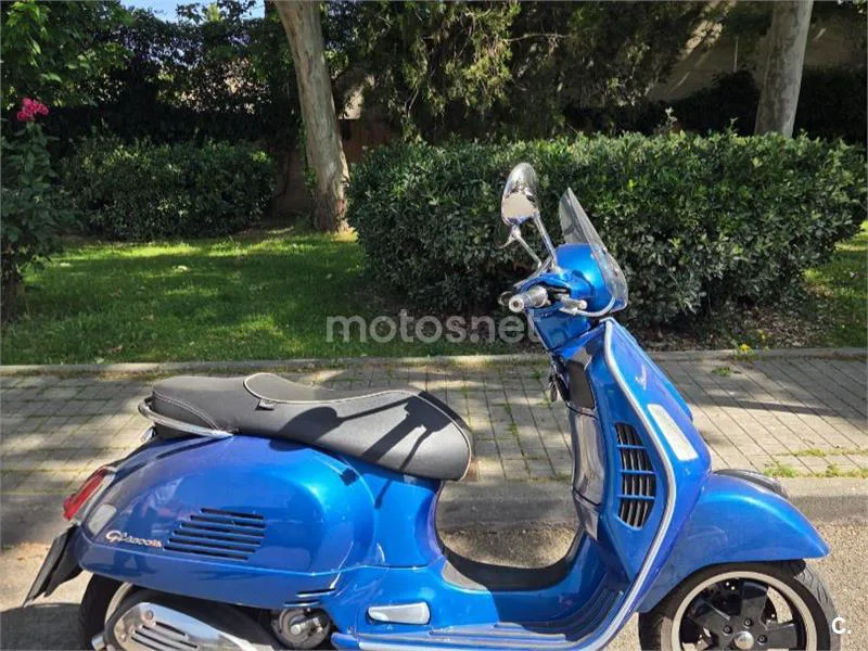 Vespa GTS 300 3900 € 2015 Madrid - 1