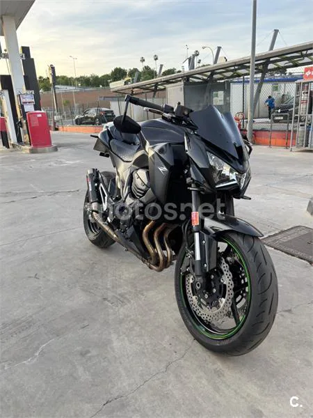 Kawasaki Z800 - Vista 1