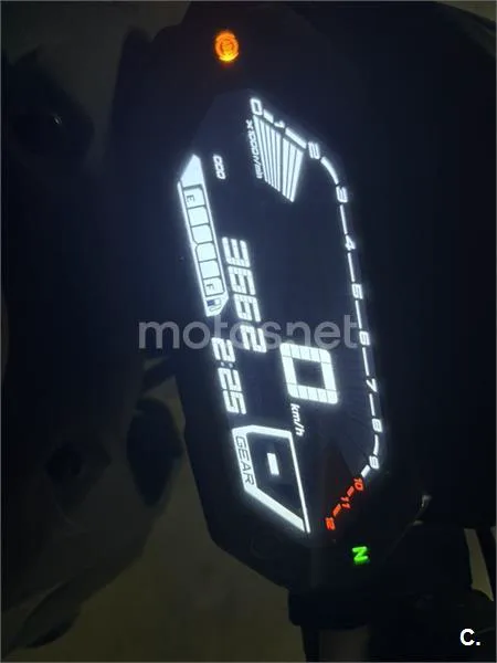 Yamaha MT-07 - Vista 1