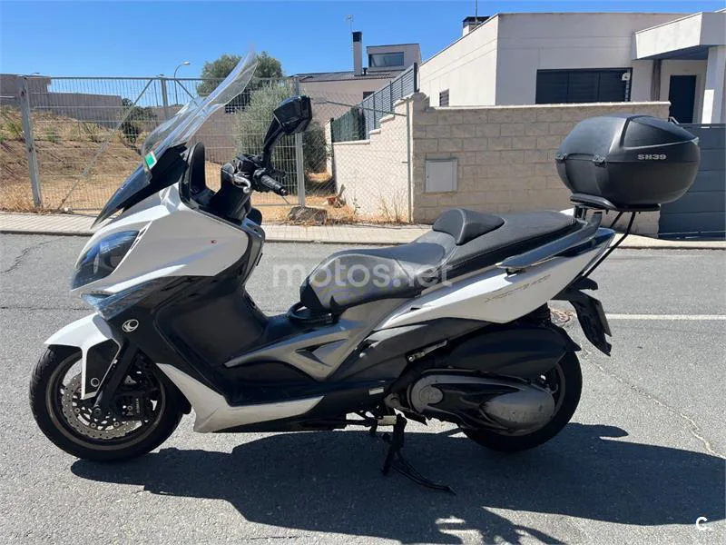 Kymco Xciting 400 2400 € 2014 Toledo - 1