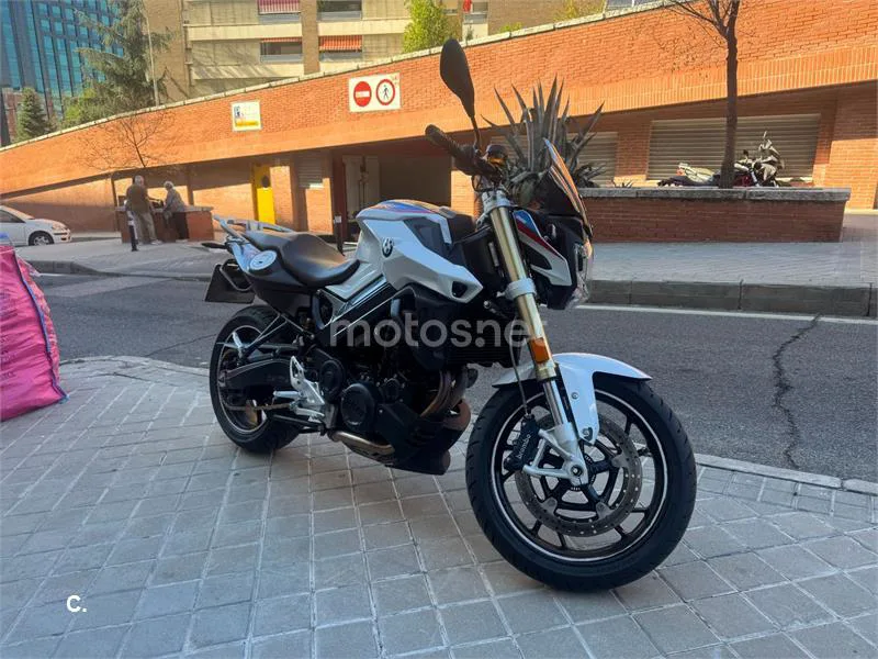 BMW F 800 R - Vista 1