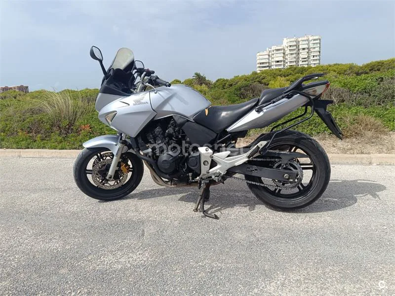 Honda CBF600S 1850 € 2007 Valencia - 1