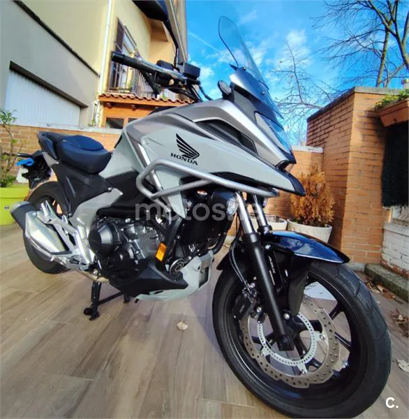 Honda NC750X - Vista 1