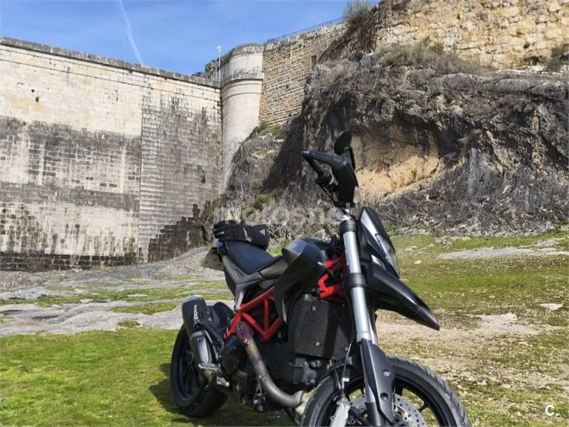 Ducati Hypermotard 6200 € 2013 Madrid - 1