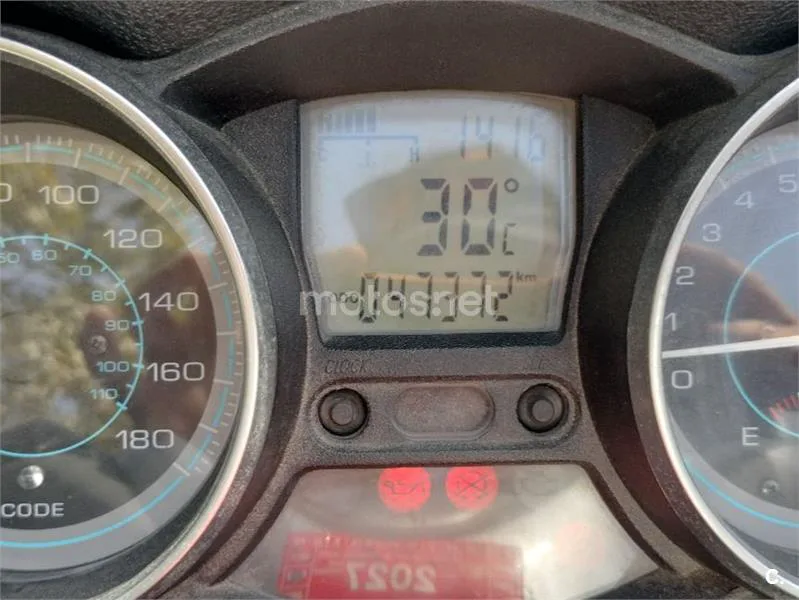 Piaggio XEvo 400 400 € 2007 Bizkaia - 1