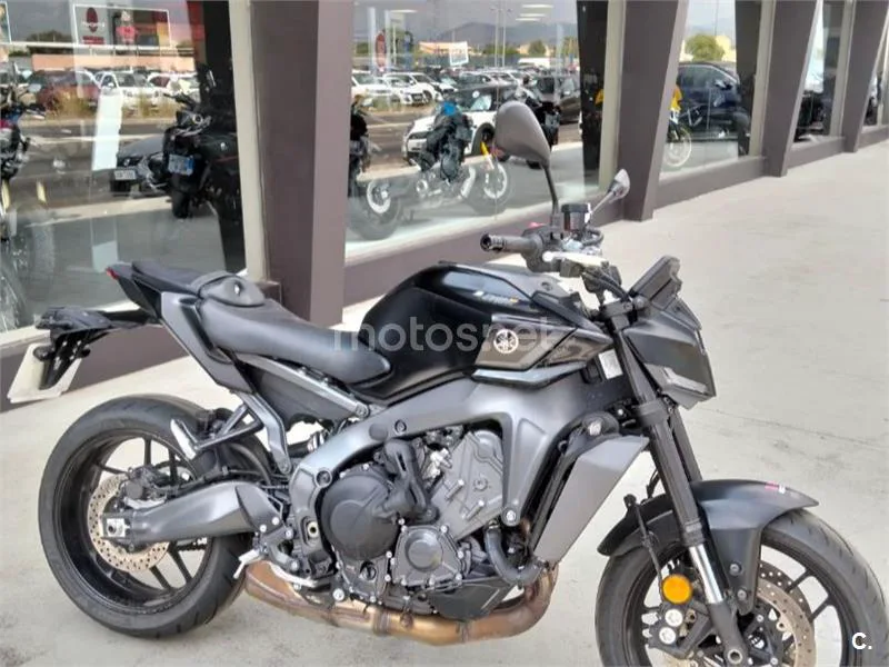 Yamaha MT-09 - Vista 1
