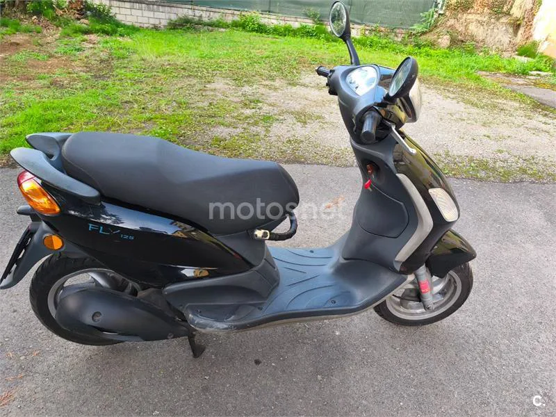Piaggio Fly 125 - Vista 1