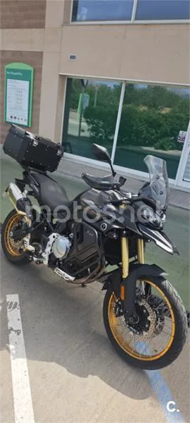 Voge 900DSX - Vista 1