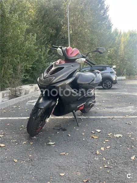 Yamaha Aerox R - Vista 1