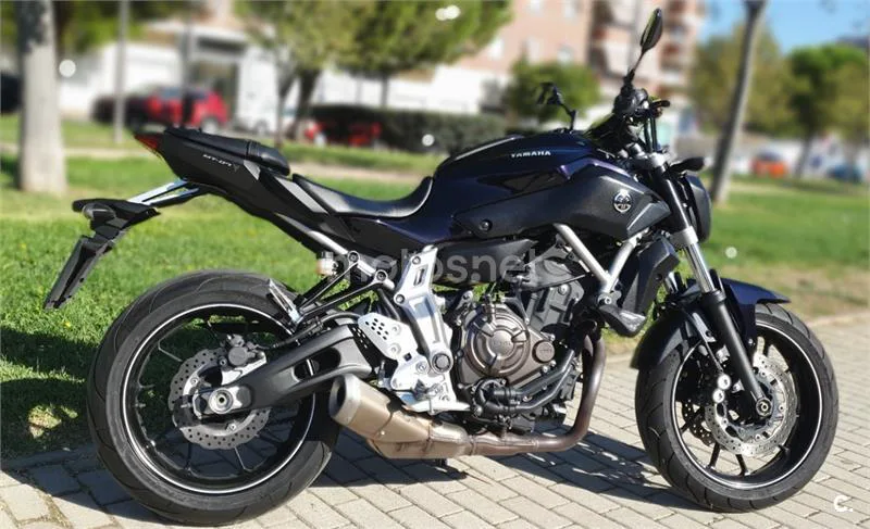 Yamaha MT-07 - Vista 1