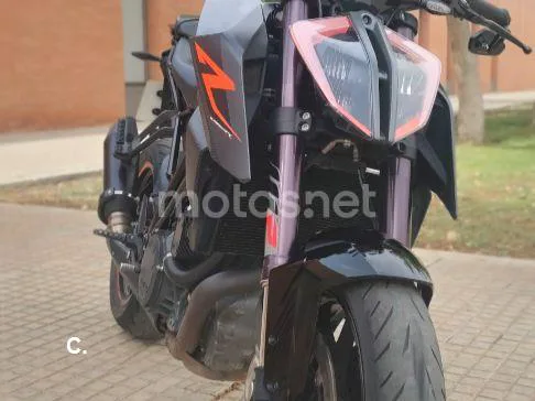KTM 1290 Super Duke R 9800 € 2018 Sevilla - 1