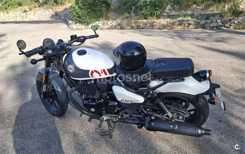 Royal Enfield Interceptor 650 - Vista 1